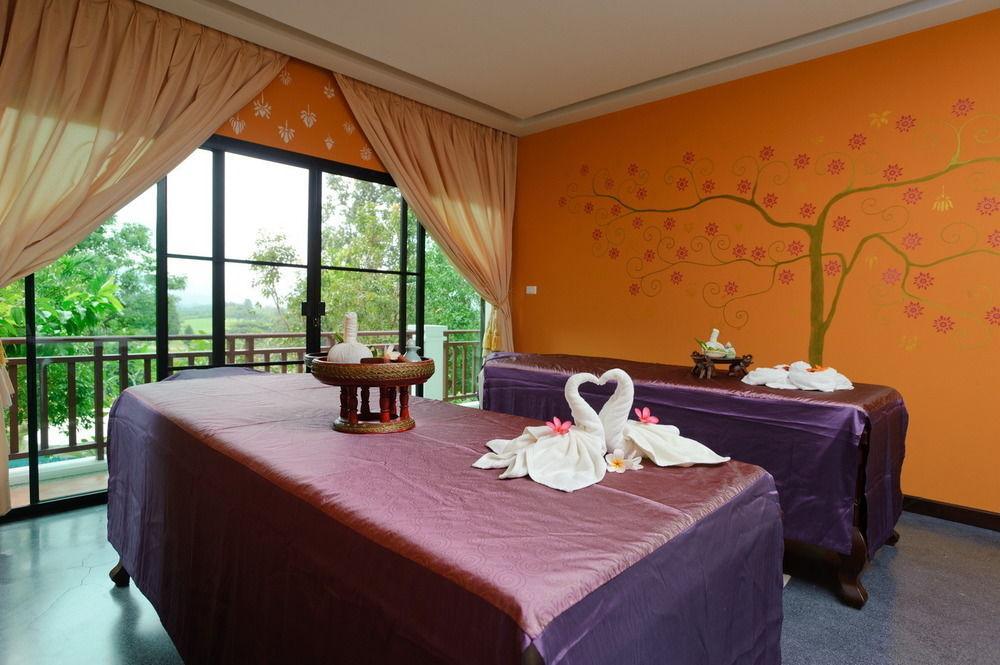 Chiangmai Highlands Golf And Spa Resort Mae On Exterior foto